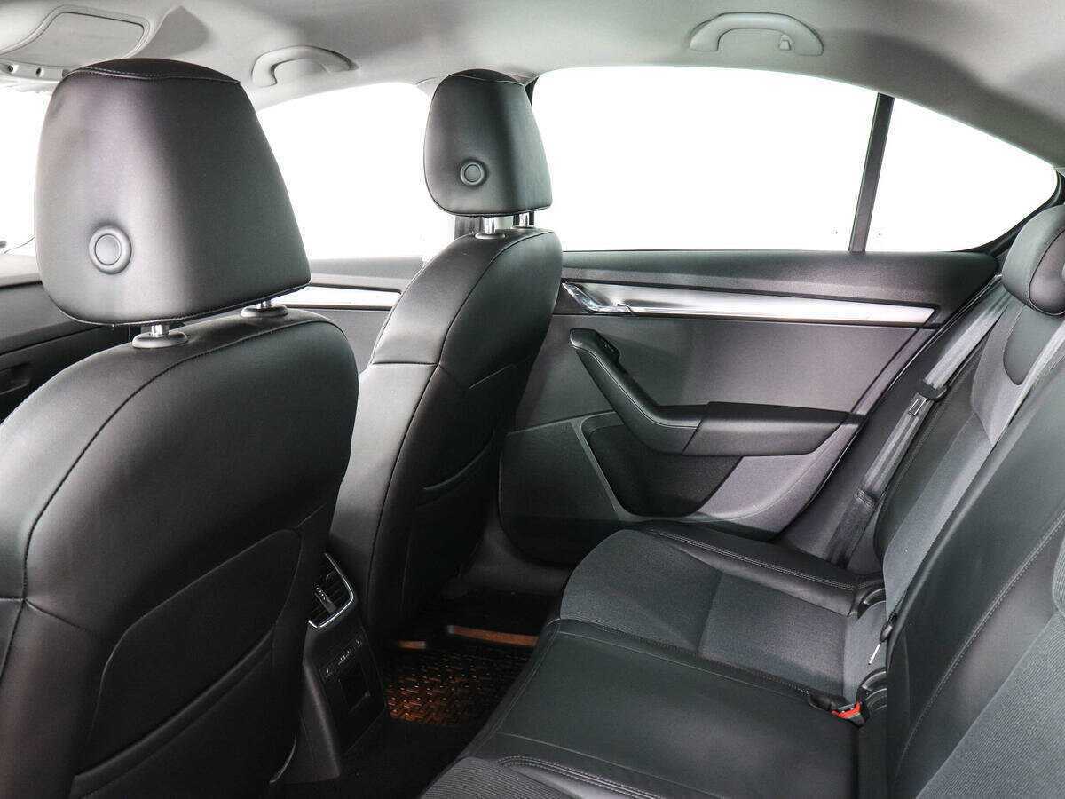 Skoda Octavia с пробегом — 2019 год. Фото: #12