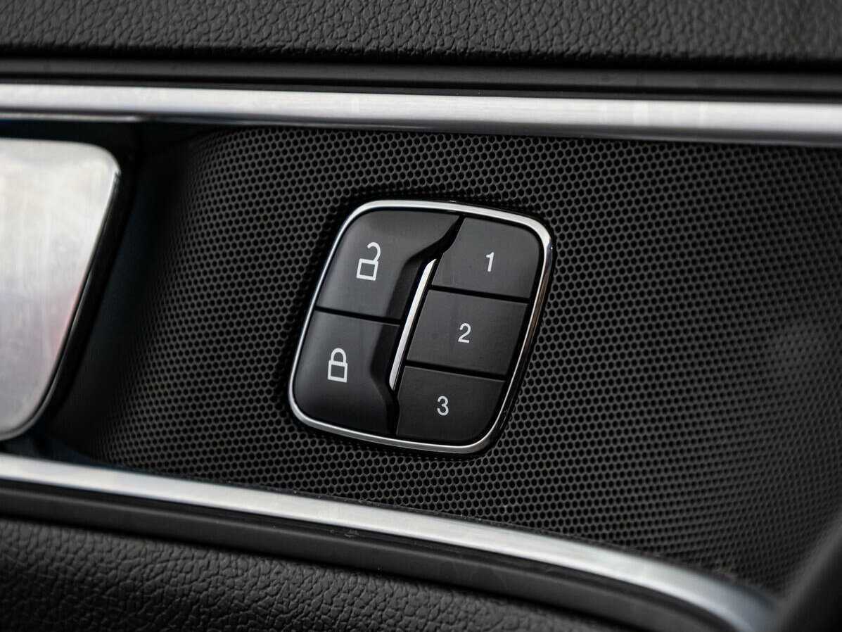 Ford Explorer с пробегом — 2017 год. Фото: #15