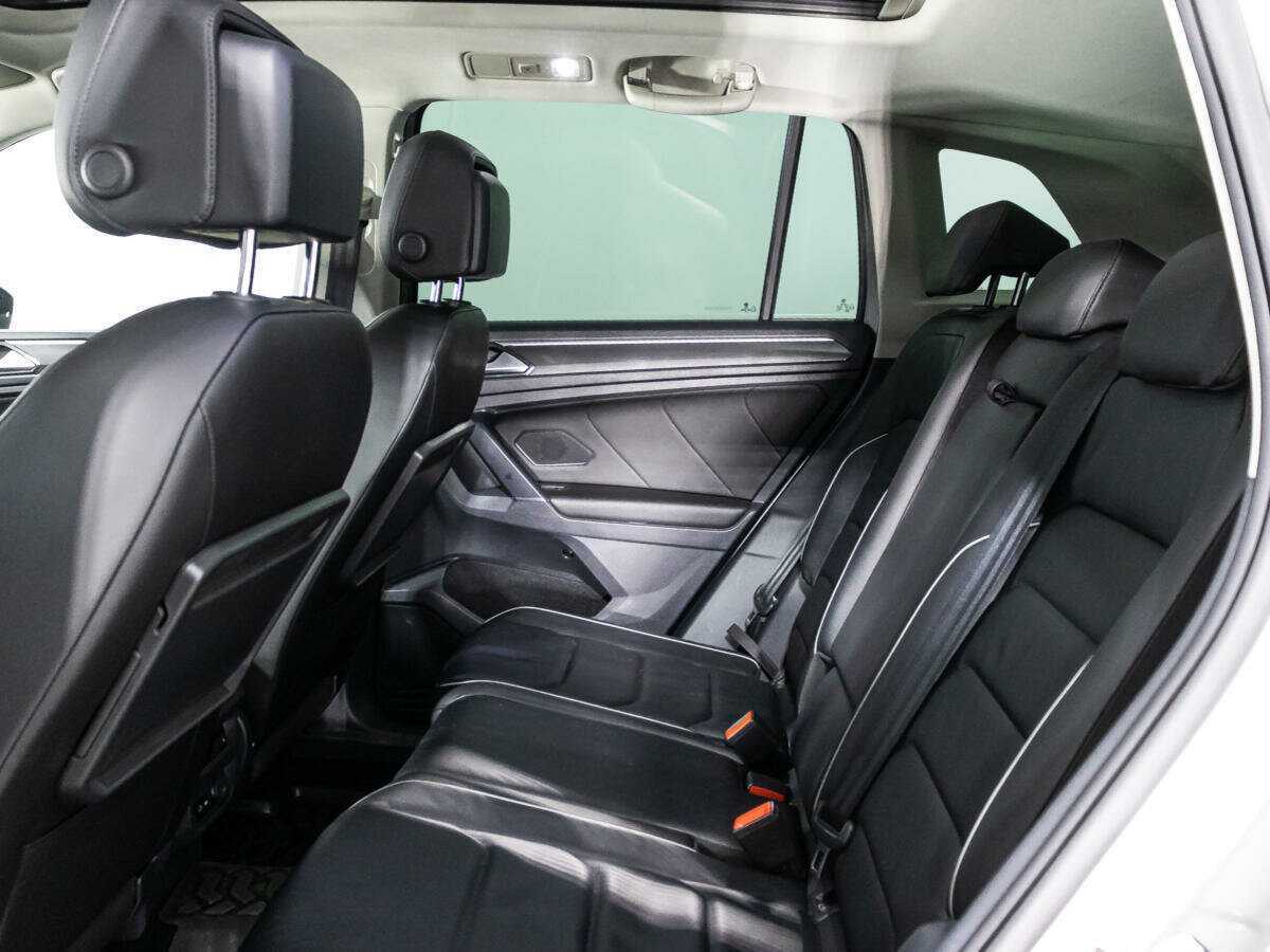Volkswagen Tiguan с пробегом — 2018 год. Фото: #9