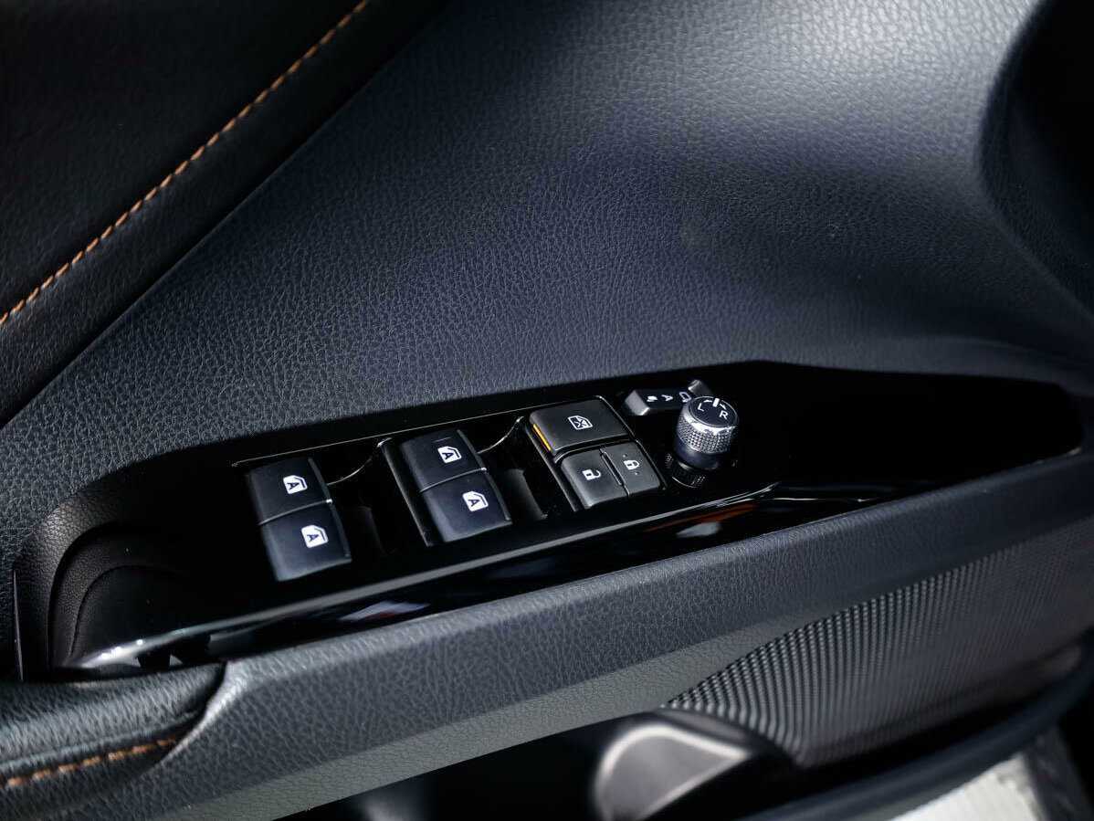 Toyota Camry с пробегом — 2020 год. Фото: #13