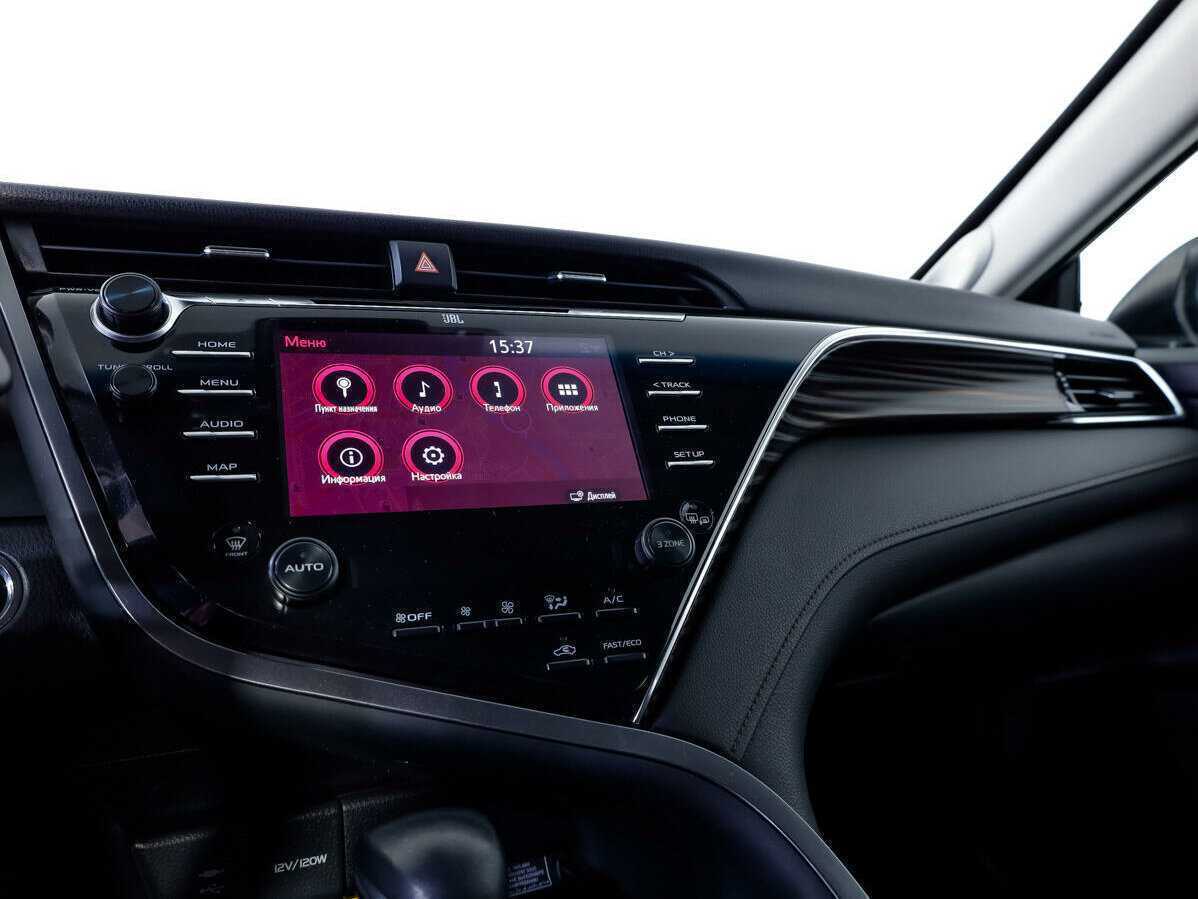 Toyota Camry с пробегом — 2019 год. Фото: #17
