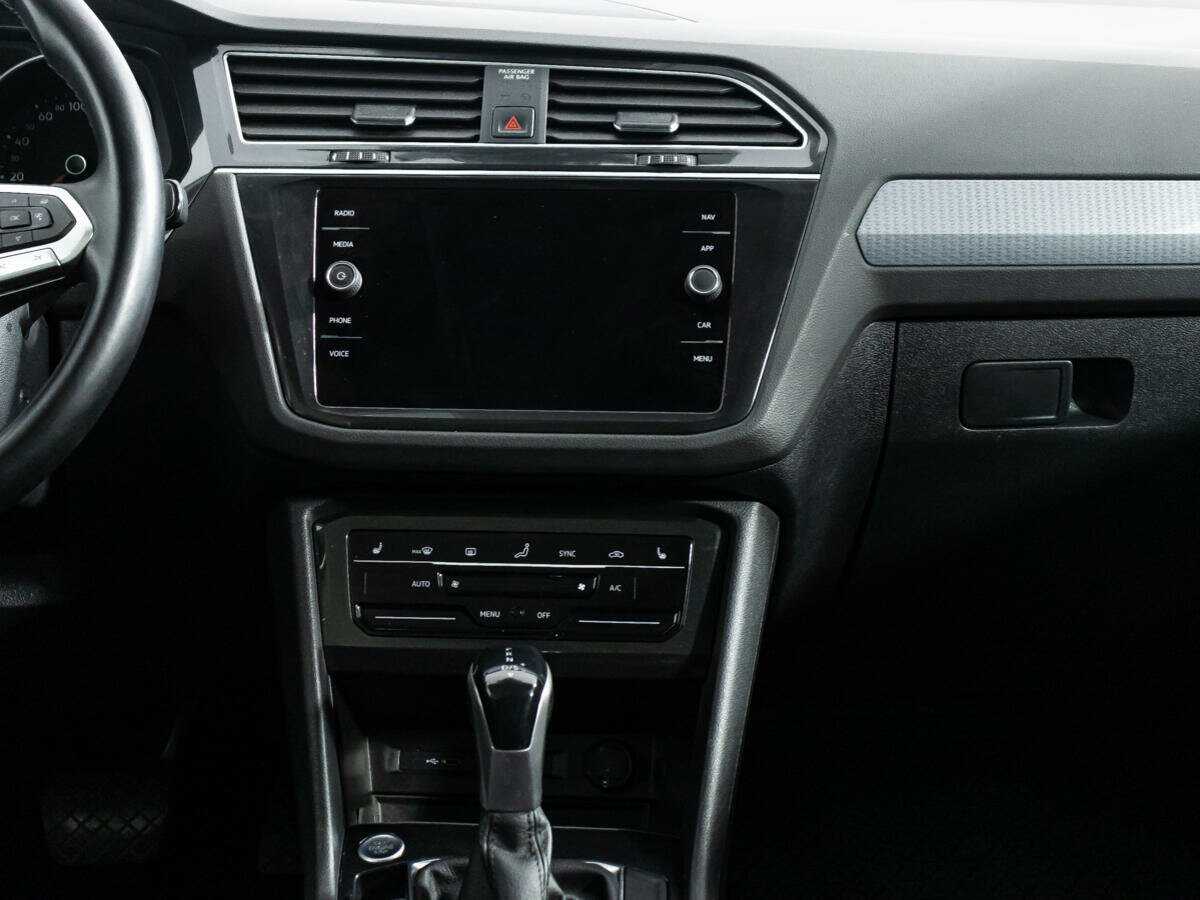 Volkswagen Tiguan с пробегом — 2021 год. Фото: #13