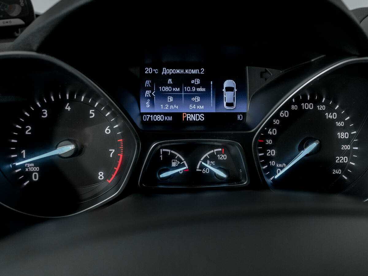 Ford Kuga с пробегом — 2019 год. Фото: #10