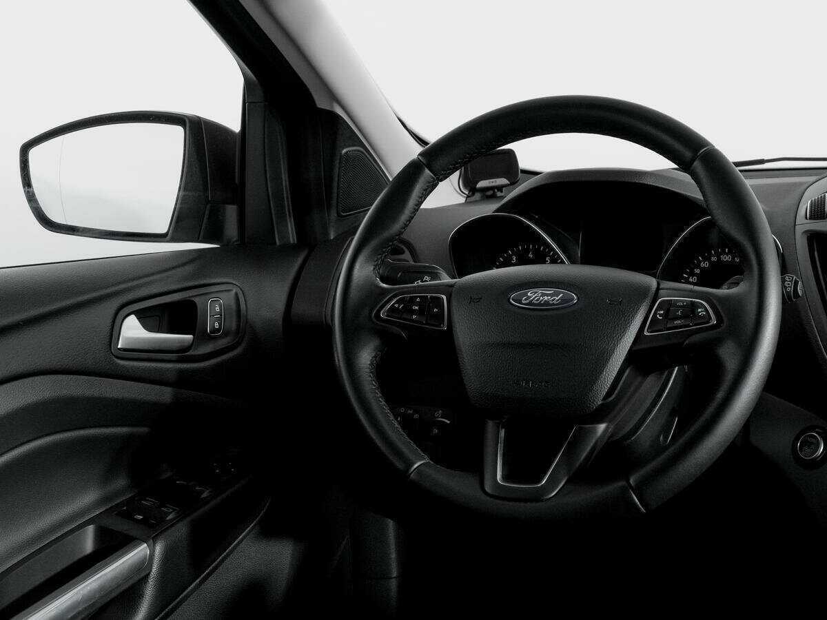 Ford Kuga с пробегом — 2019 год. Фото: #14