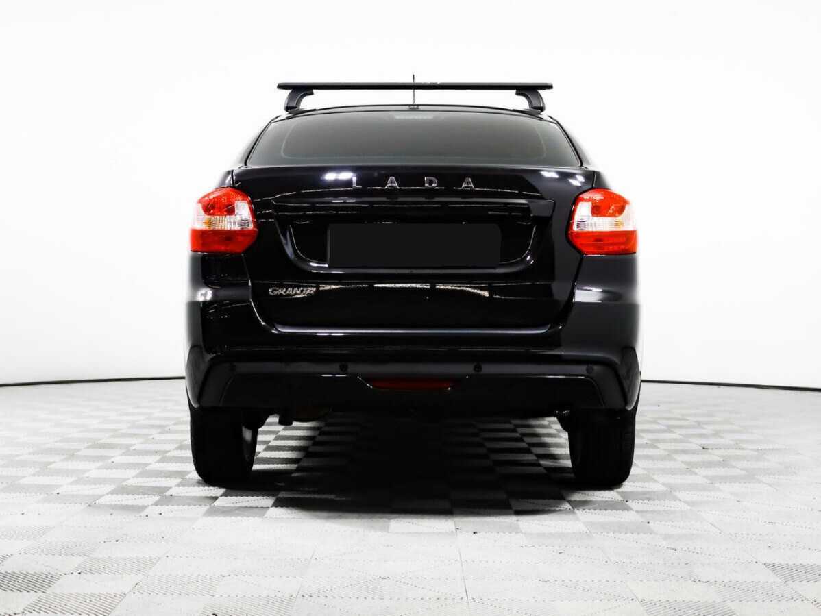 Lada (ВАЗ) Granta с пробегом — 2023 год. Фото: #4