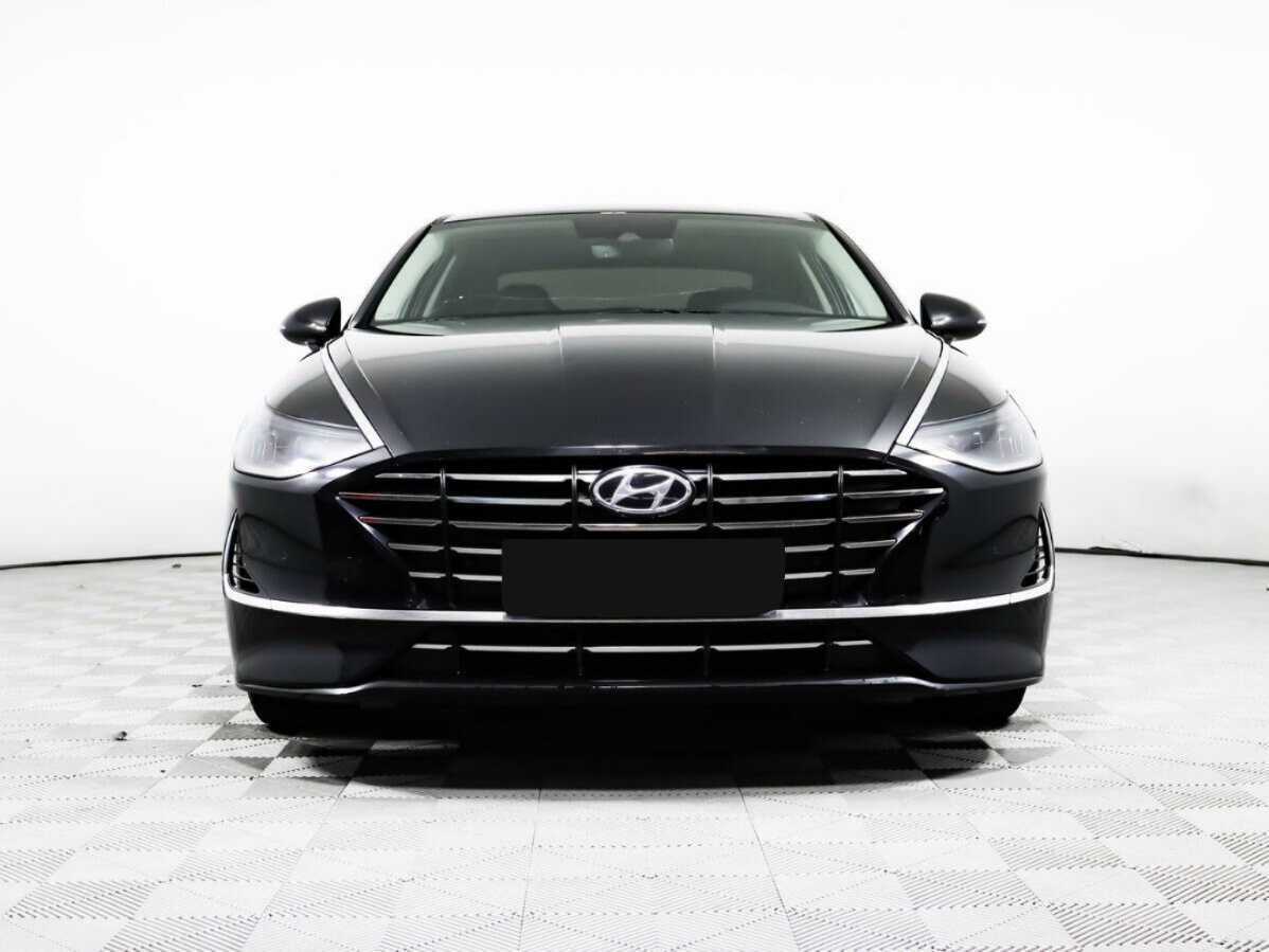 Hyundai Sonata с пробегом — 2021 год. Фото: #1