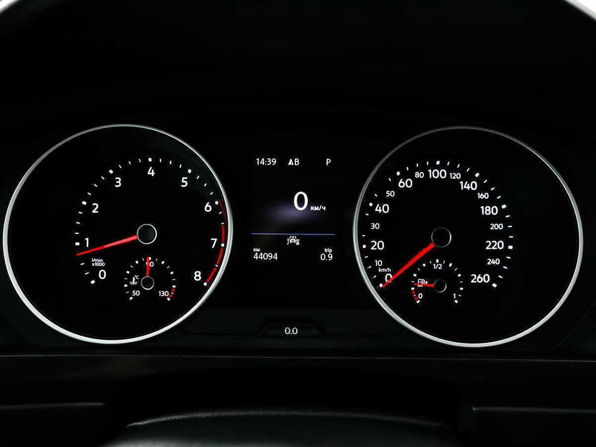 Volkswagen Tiguan с пробегом — 2021 год. Фото: #8