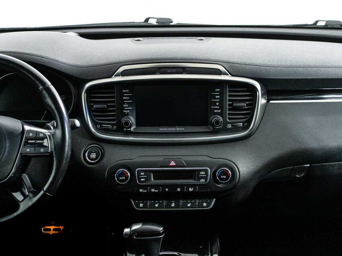 Kia Sorento с пробегом — 2020 год. Фото: #13