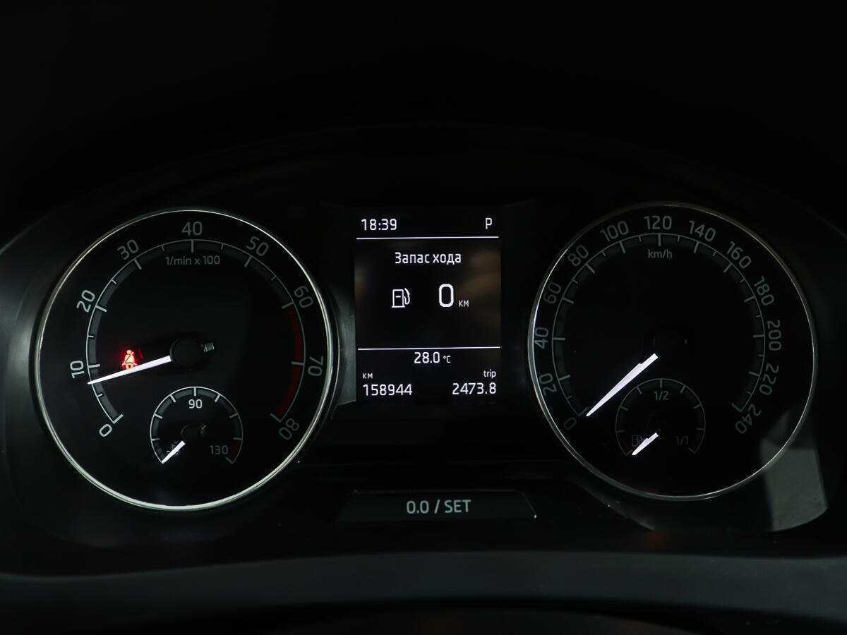 Skoda Rapid с пробегом — 2017 год. Фото: #6