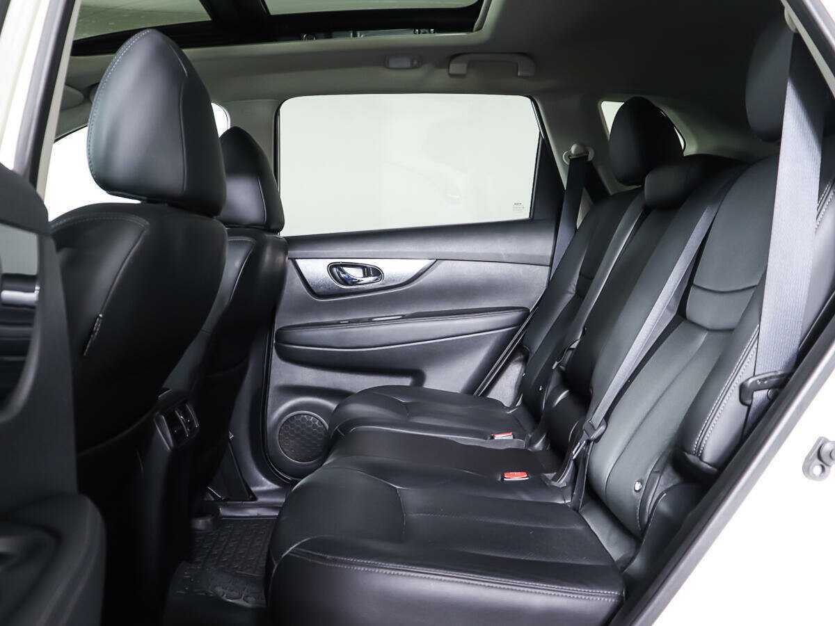 Nissan X-Trail с пробегом — 2015 год. Фото: #9