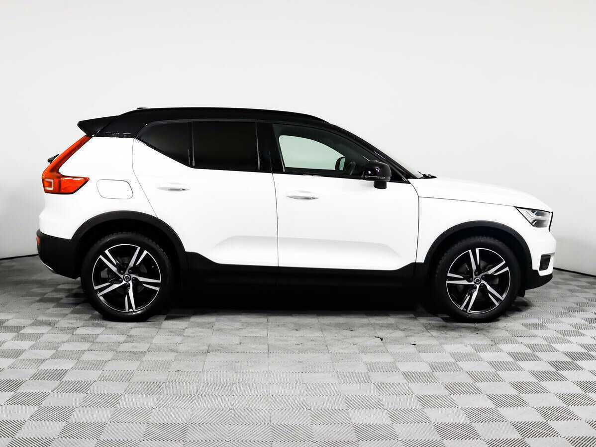 Volvo XC40 с пробегом — 2020 год. Фото: #2