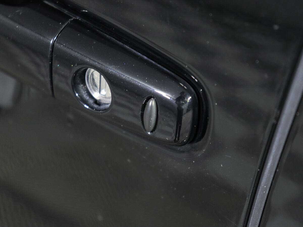 Mitsubishi Outlander с пробегом — 2018 год. Фото: #13