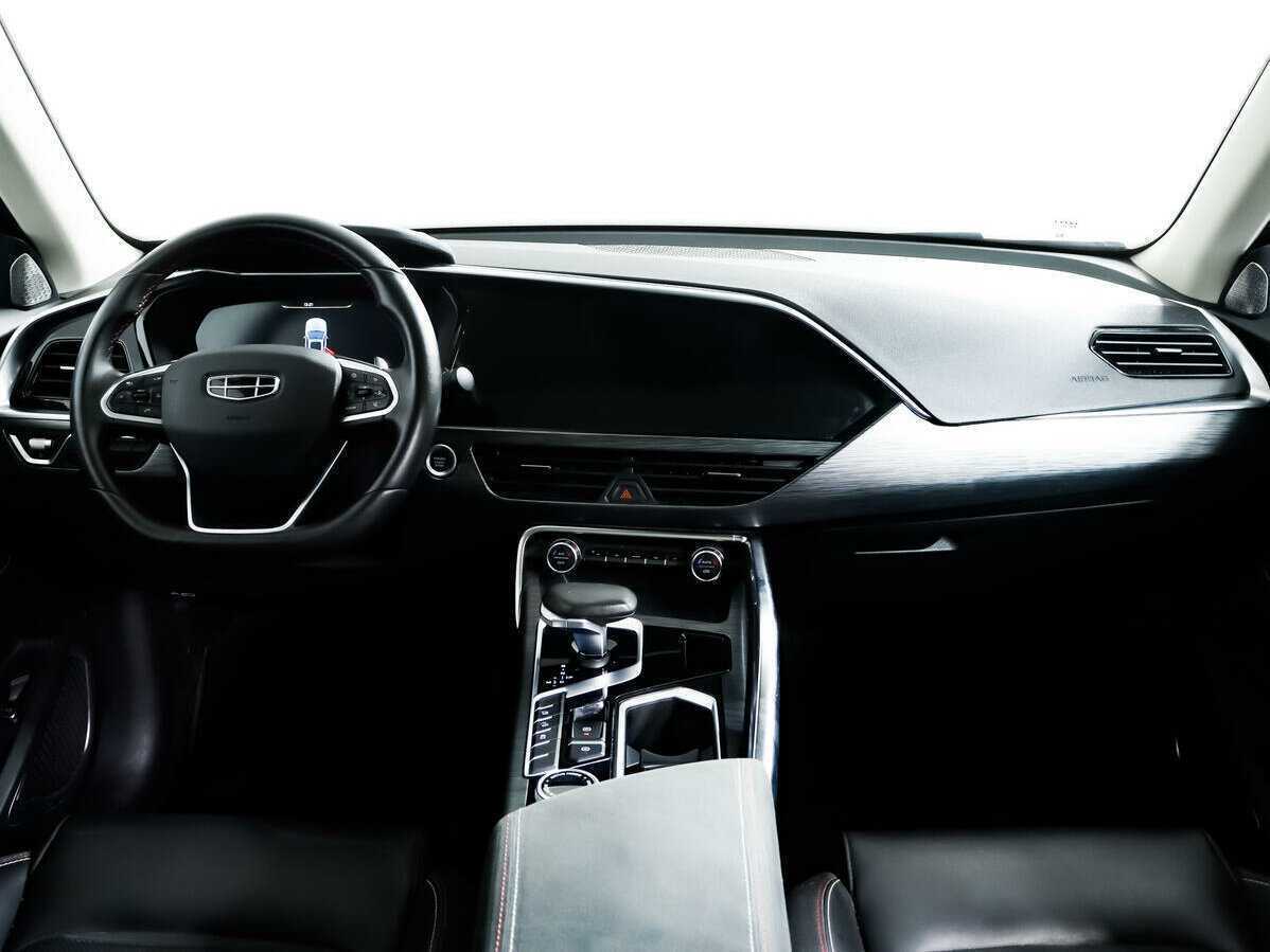 Geely Tugella с пробегом — 2021 год. Фото: #8