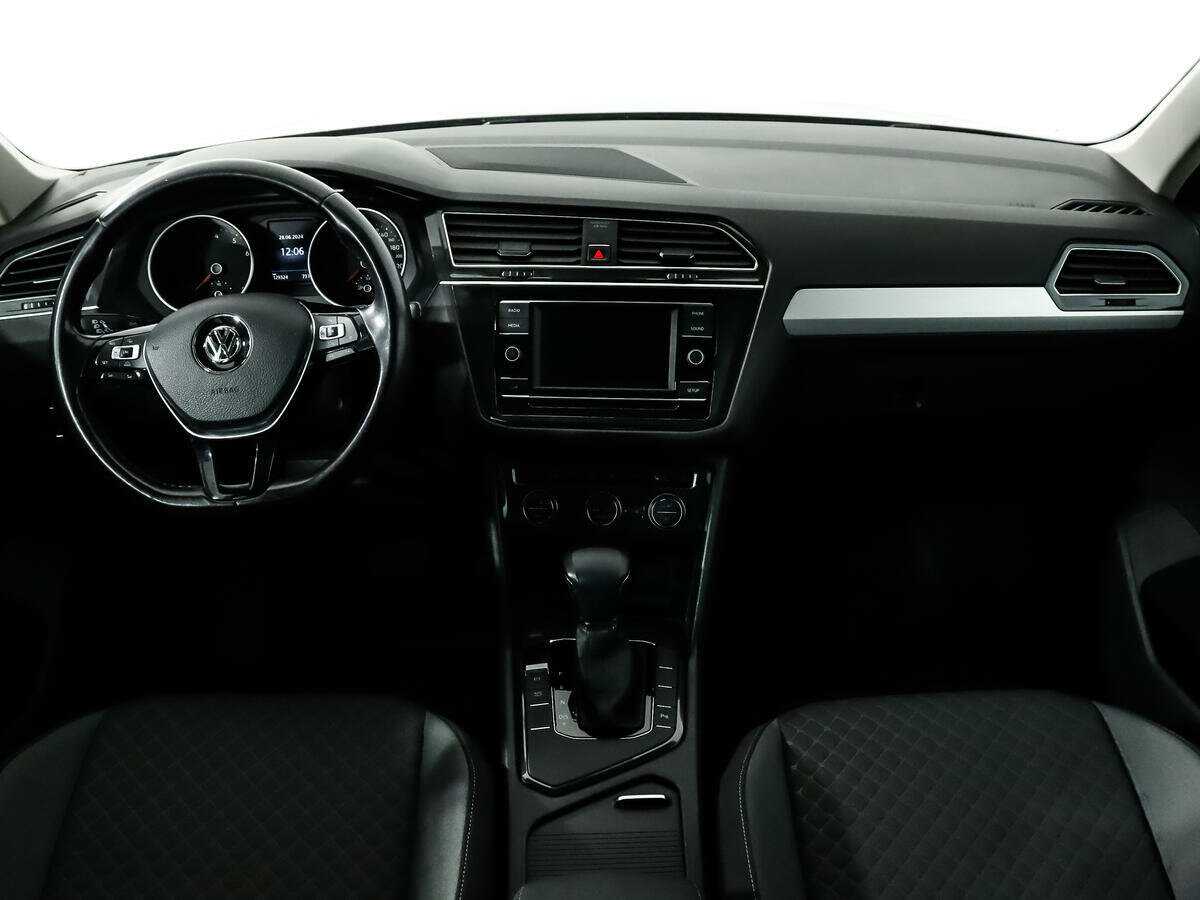 Volkswagen Tiguan с пробегом — 2017 год. Фото: #11