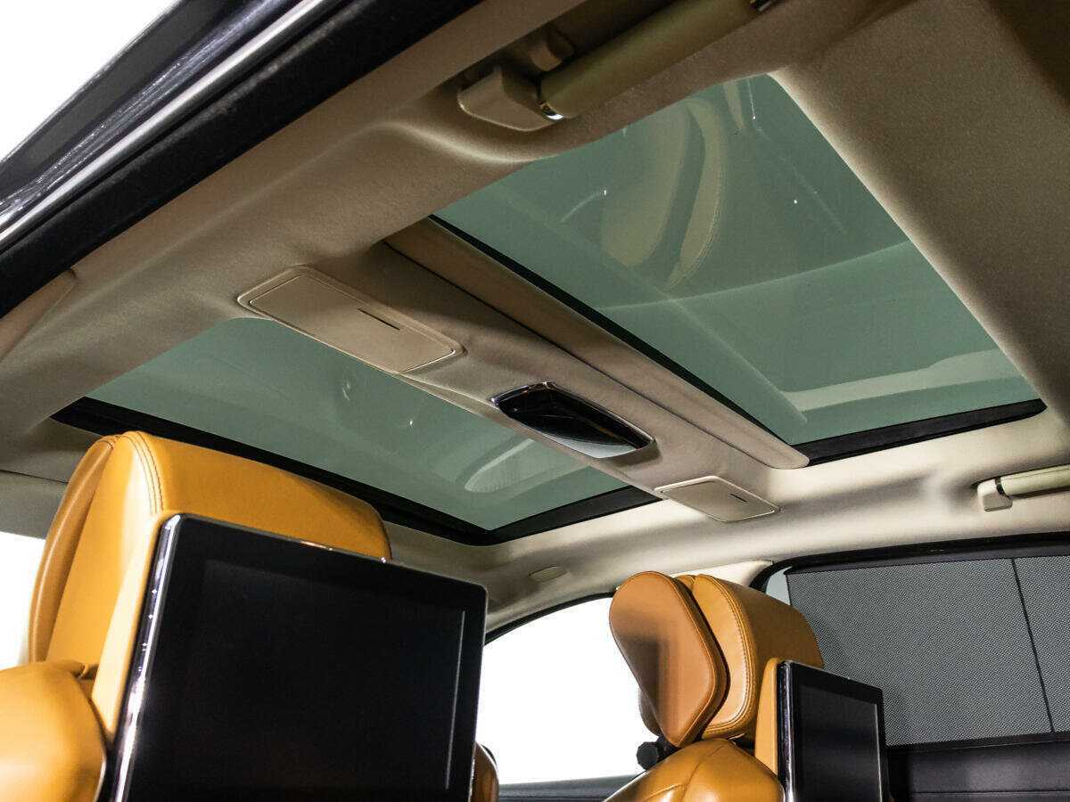 Jaguar XJ с пробегом — 2016 год. Фото: #15