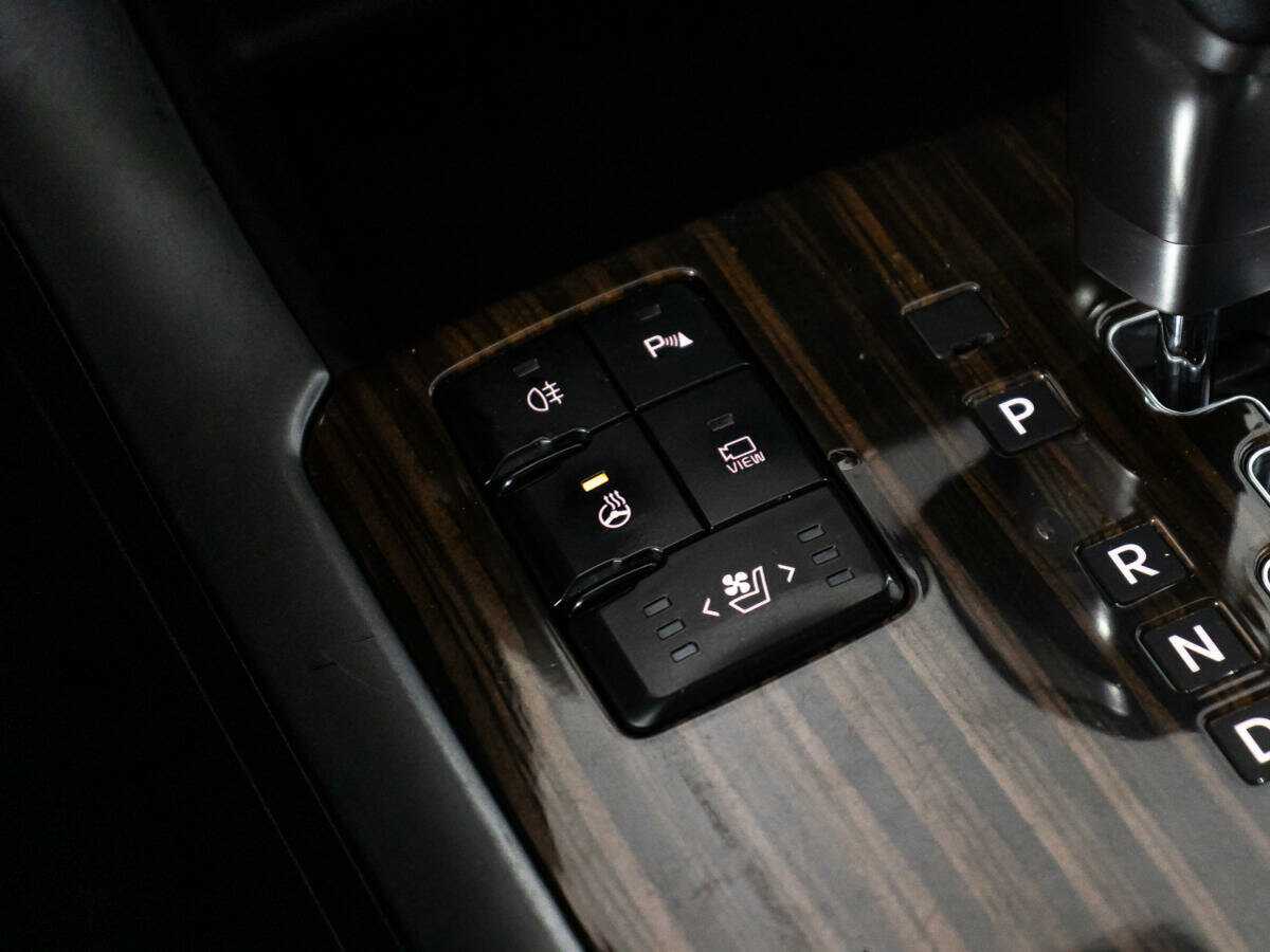 Kia Mohave с пробегом — 2017 год. Фото: #18