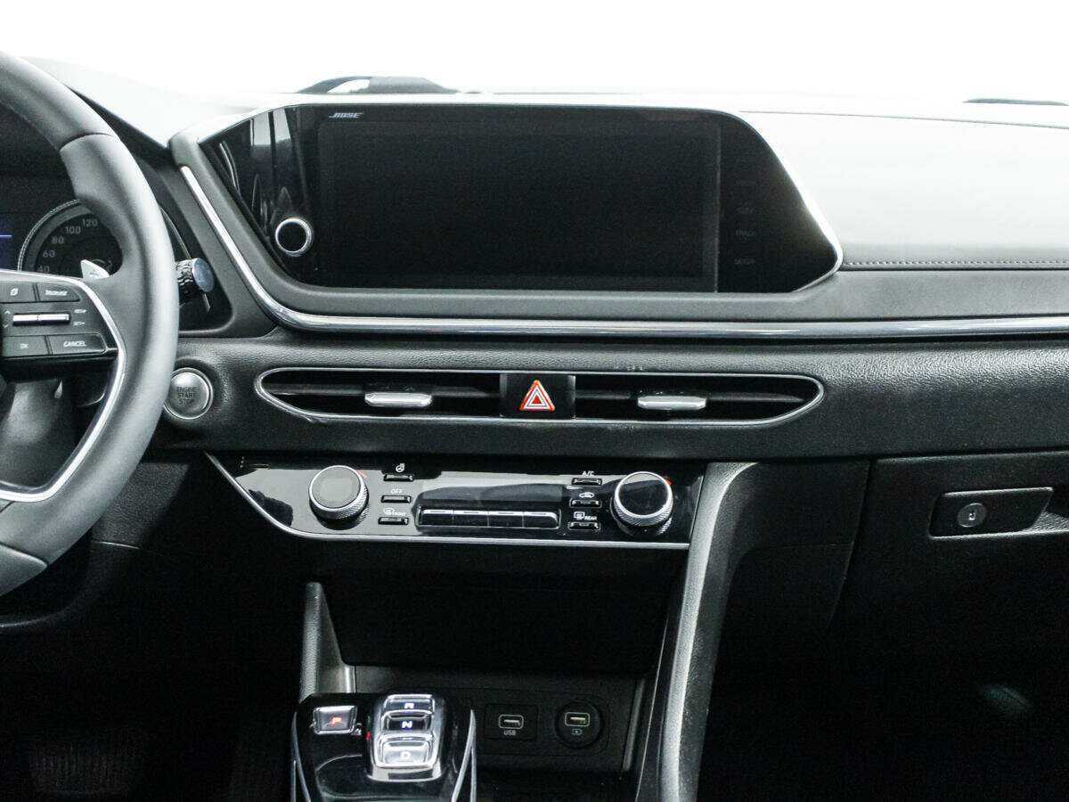 Hyundai Sonata с пробегом — 2020 год. Фото: #13