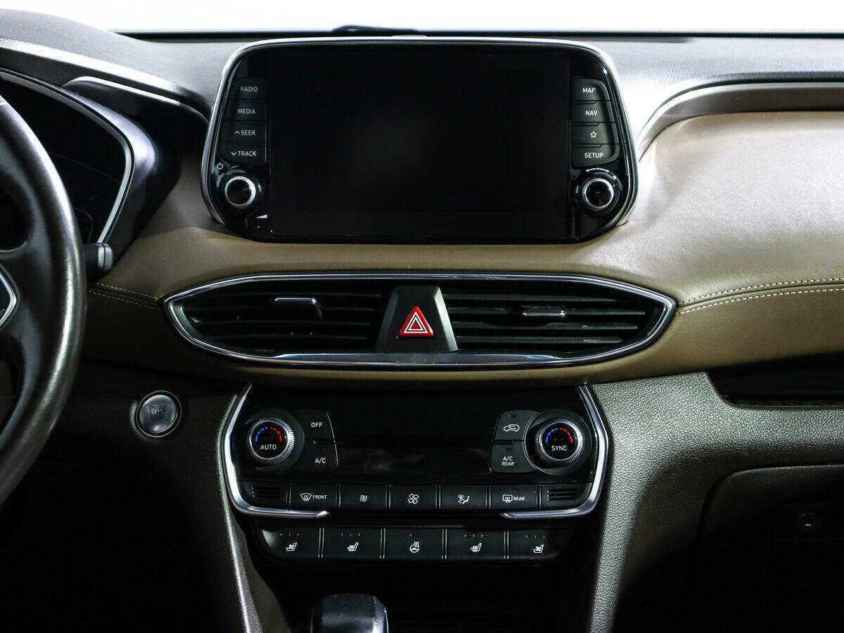 Hyundai Santa Fe с пробегом — 2020 год. Фото: #10