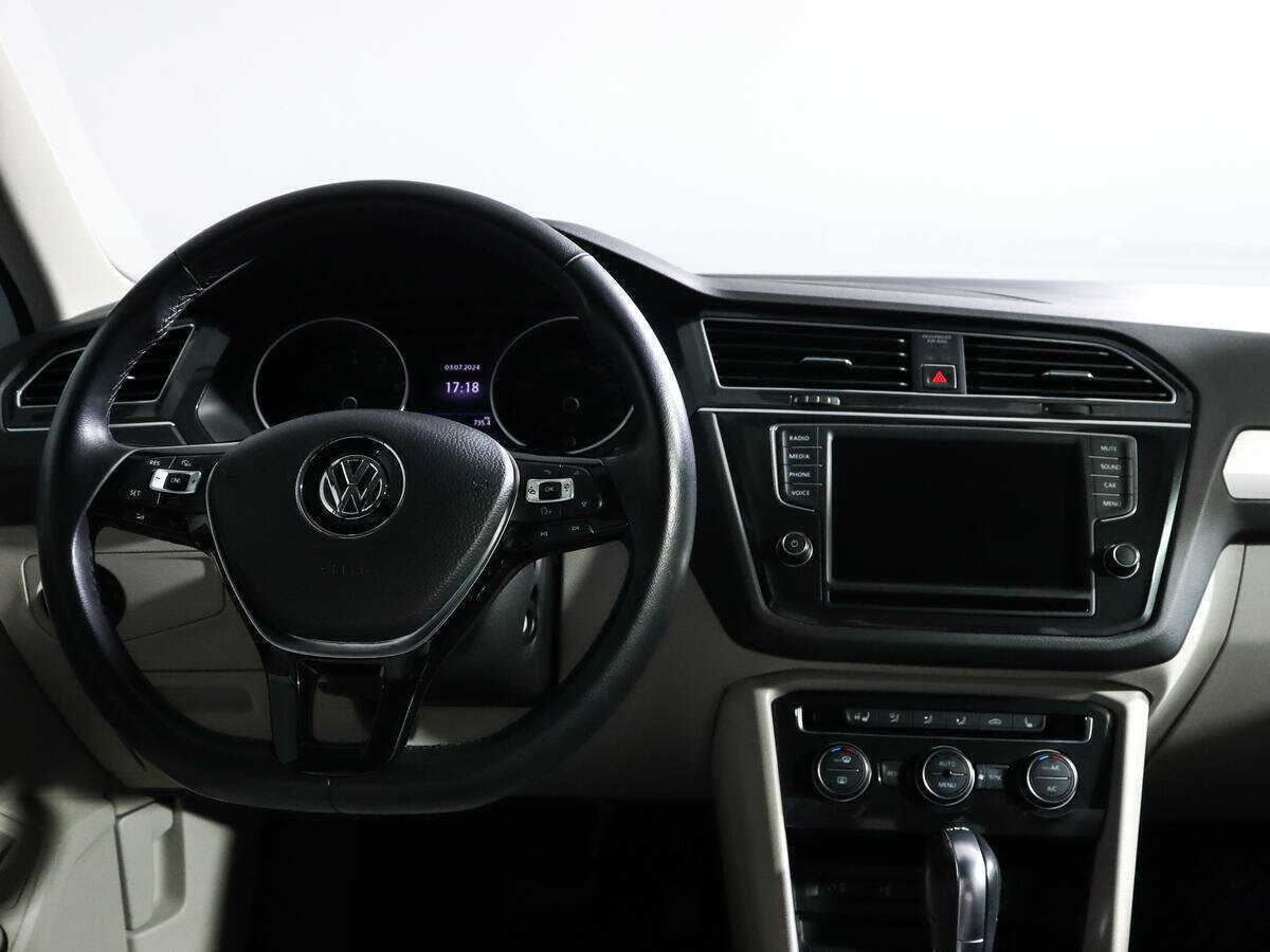 Volkswagen Tiguan с пробегом — 2017 год. Фото: #9
