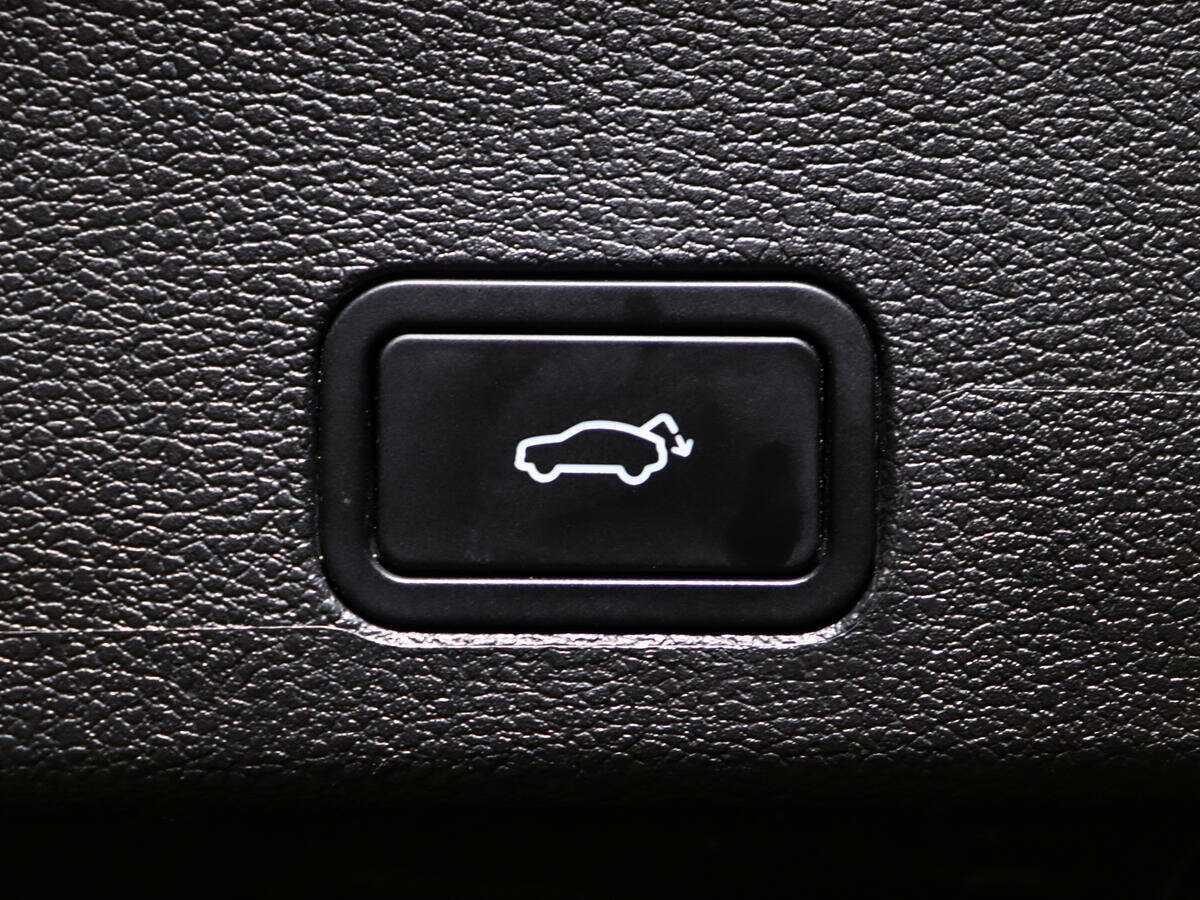 Geely Tugella с пробегом — 2022 год. Фото: #13