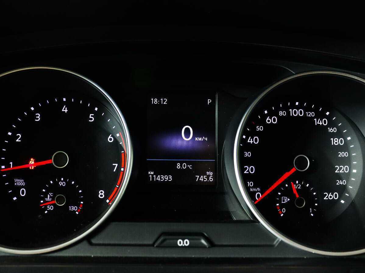 Volkswagen Tiguan с пробегом — 2017 год. Фото: #8