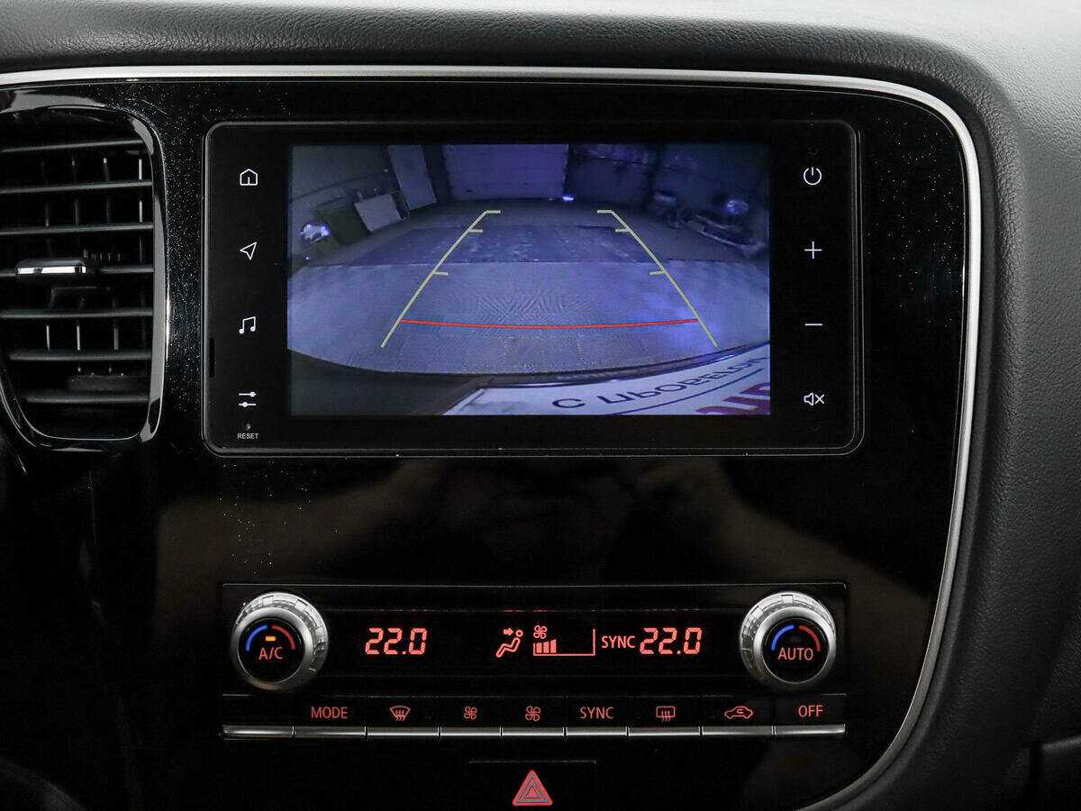 Mitsubishi Outlander с пробегом — 2020 год. Фото: #13