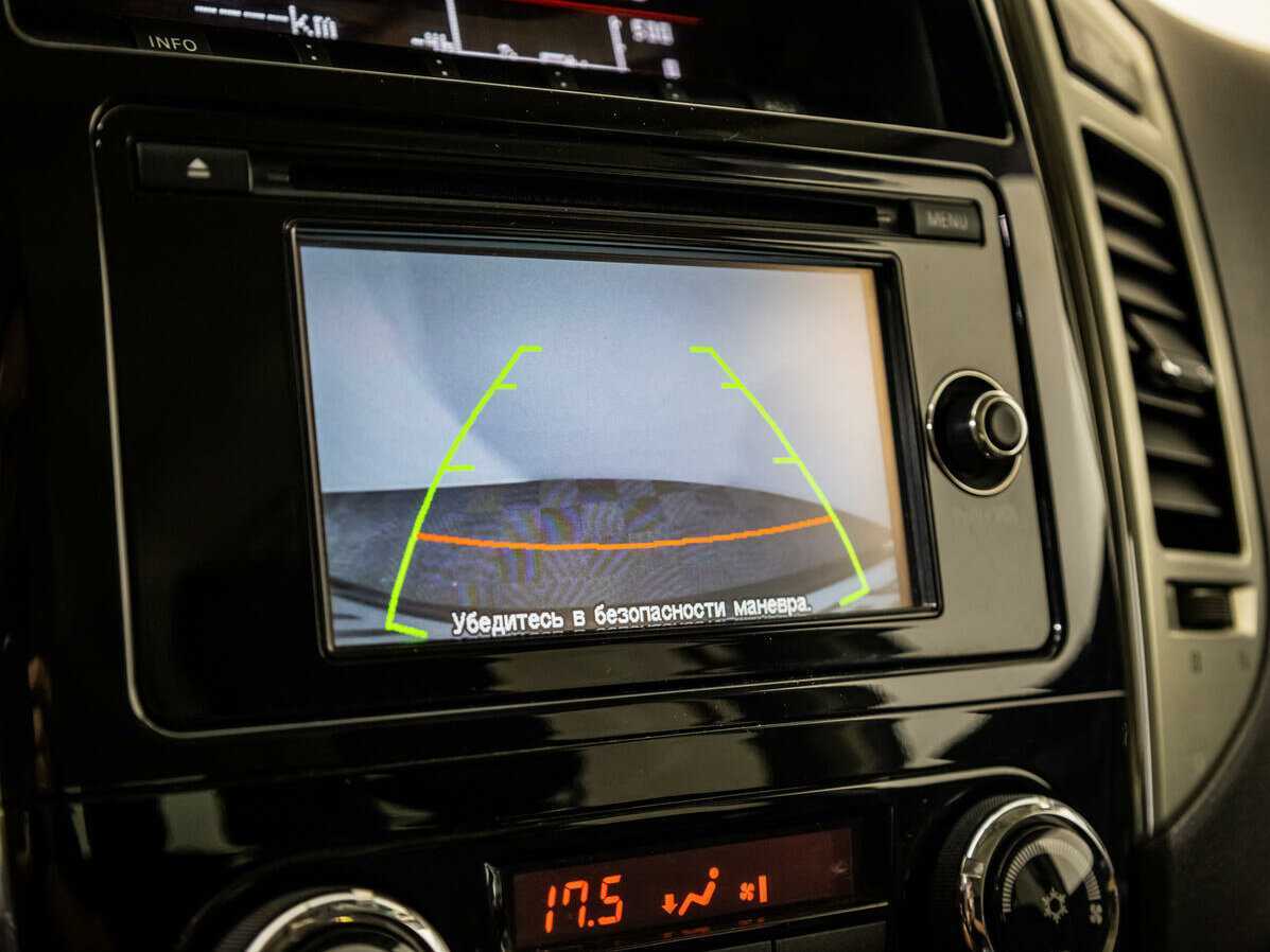 Mitsubishi Pajero с пробегом — 2018 год. Фото: #10