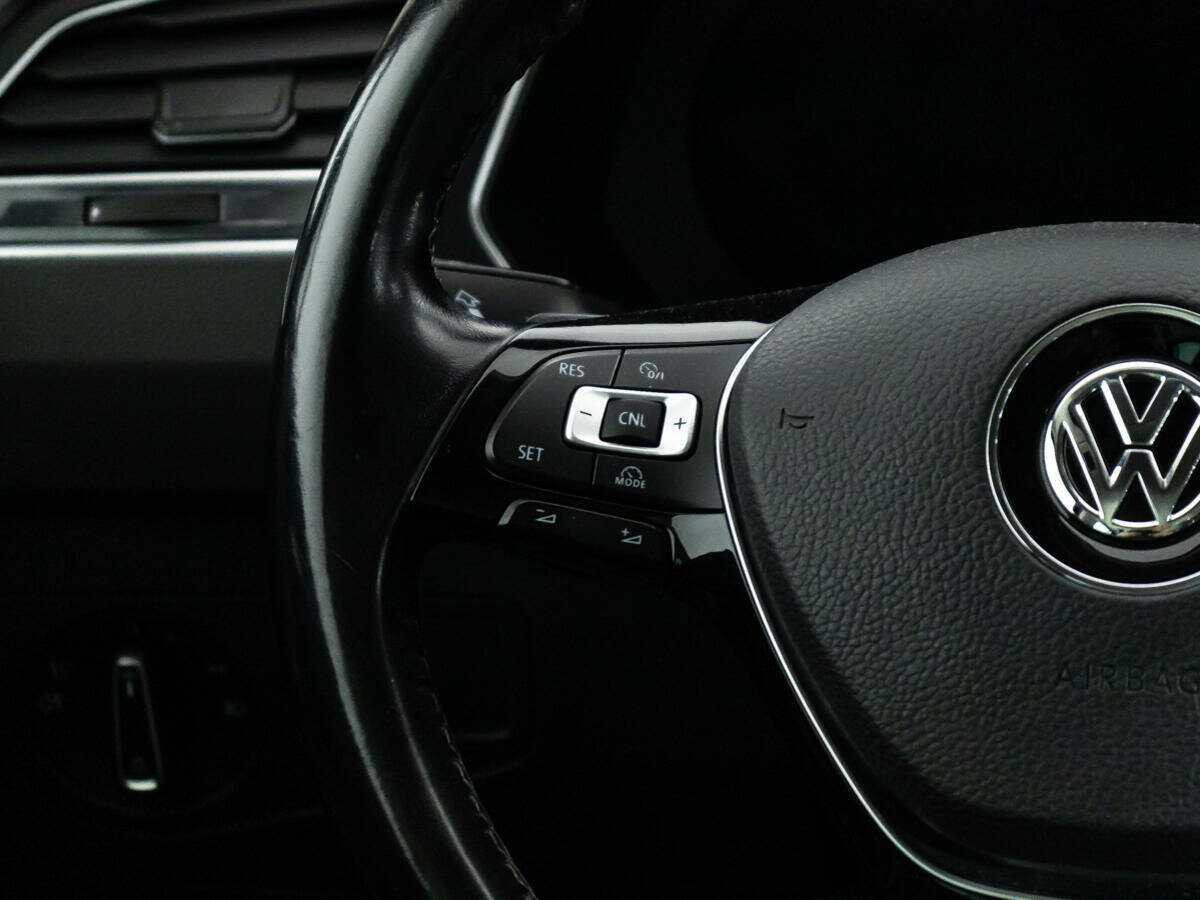 Volkswagen Tiguan с пробегом — 2017 год. Фото: #20