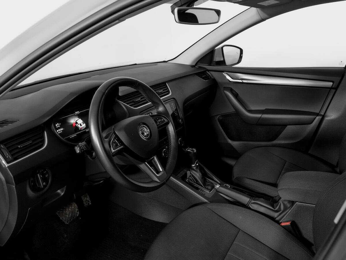 Skoda Octavia с пробегом — 2019 год. Фото: #15