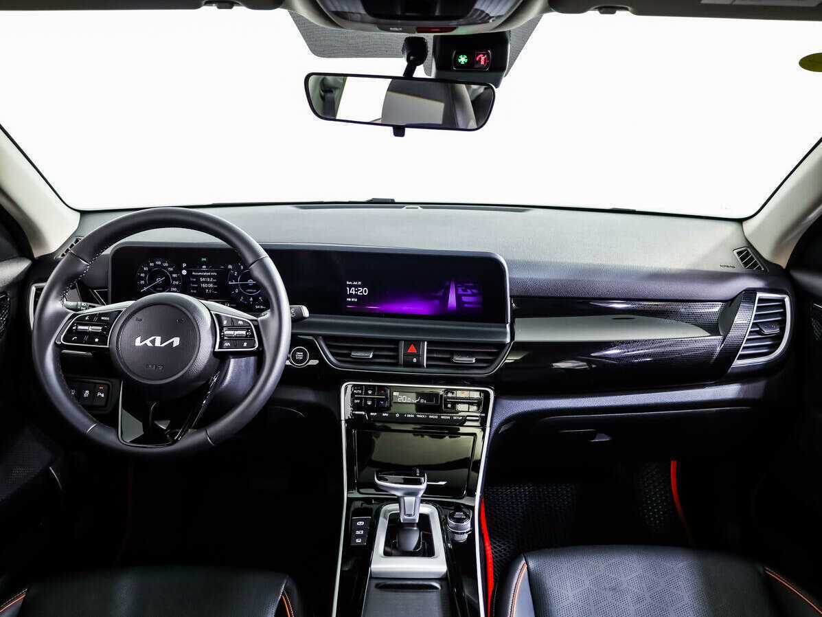 Kia Seltos с пробегом — 2023 год. Фото: #8