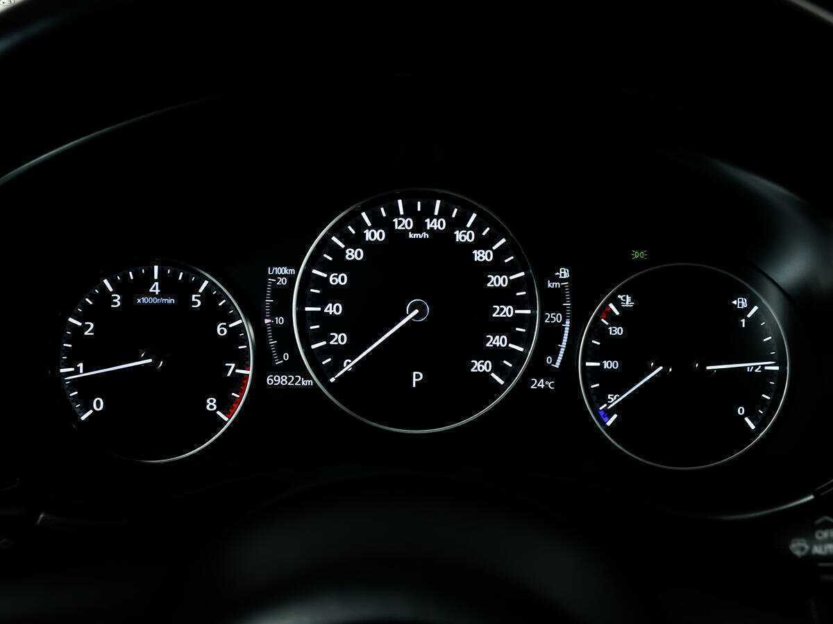 Mazda CX-30 с пробегом — 2020 год. Фото: #9