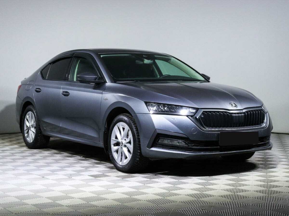 Skoda Octavia с пробегом — 2021 год. Фото: #2