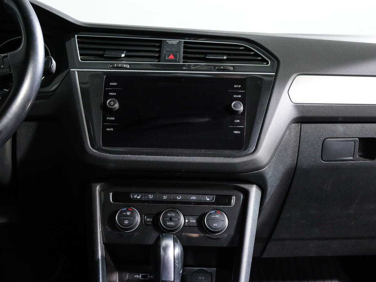 Volkswagen Tiguan с пробегом — 2019 год. Фото: #12