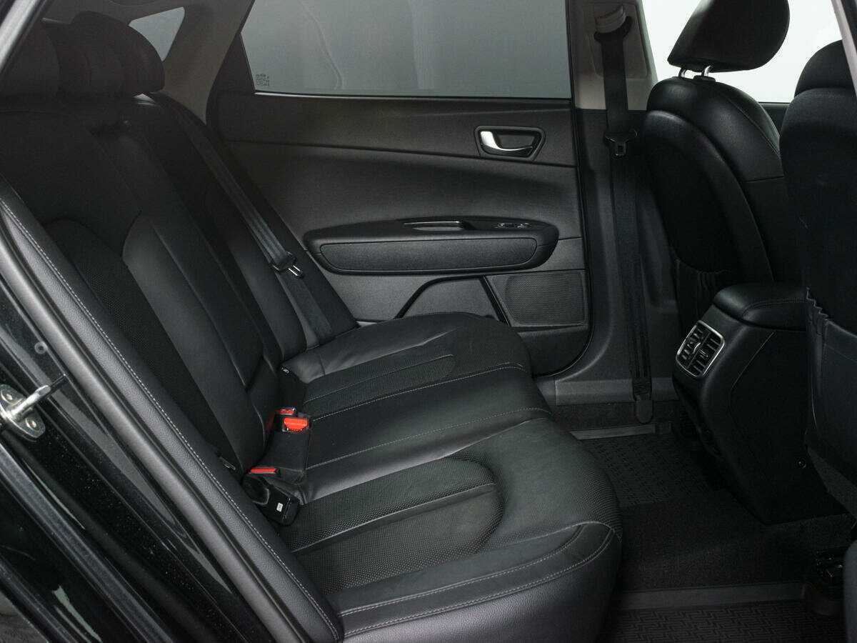 Kia Optima с пробегом — 2018 год. Фото: #11