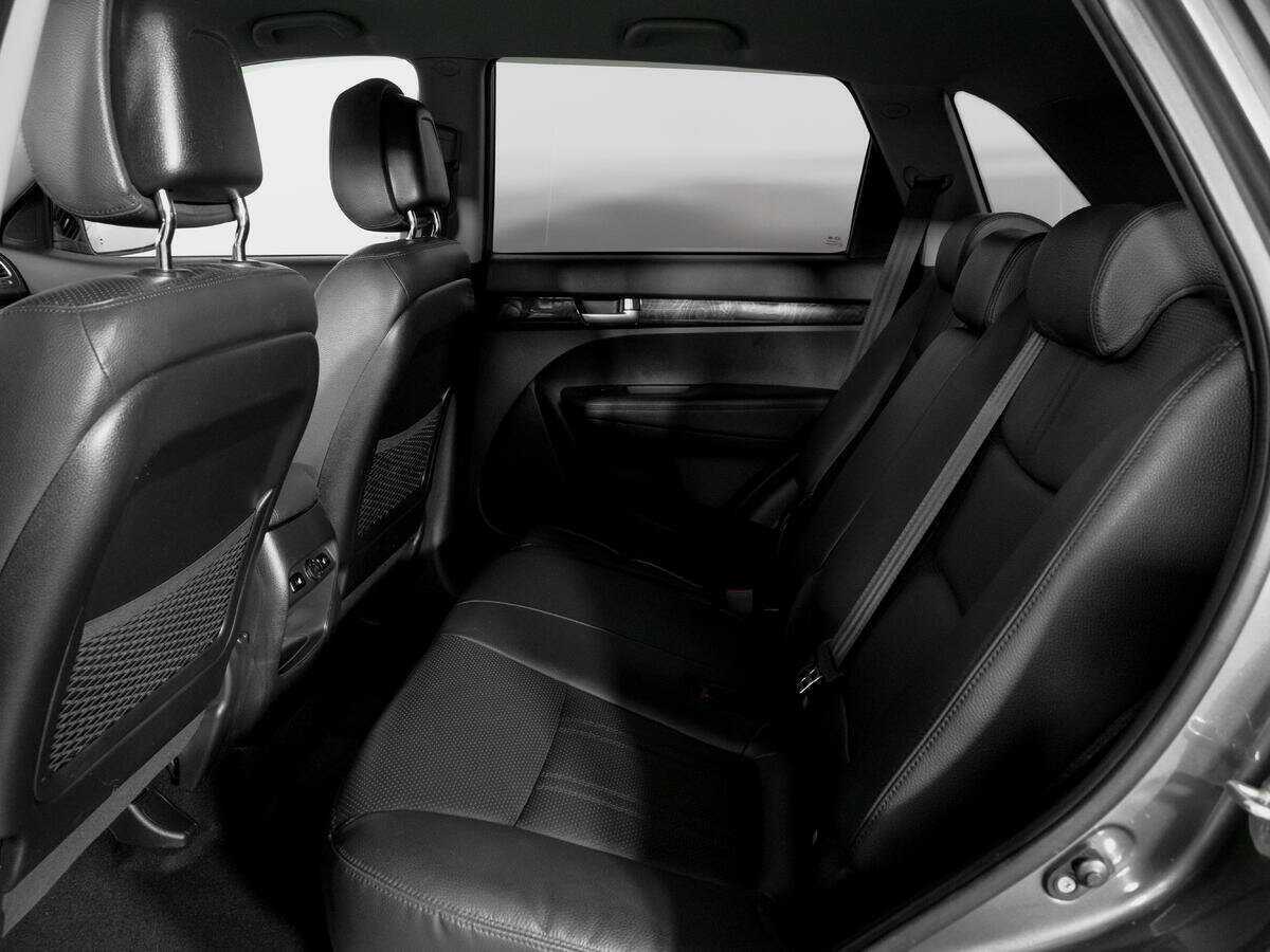 Kia Sorento с пробегом — 2018 год. Фото: #9