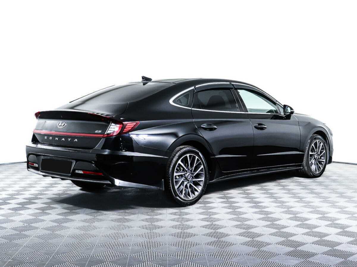 Hyundai Sonata с пробегом — 2022 год. Фото: #3
