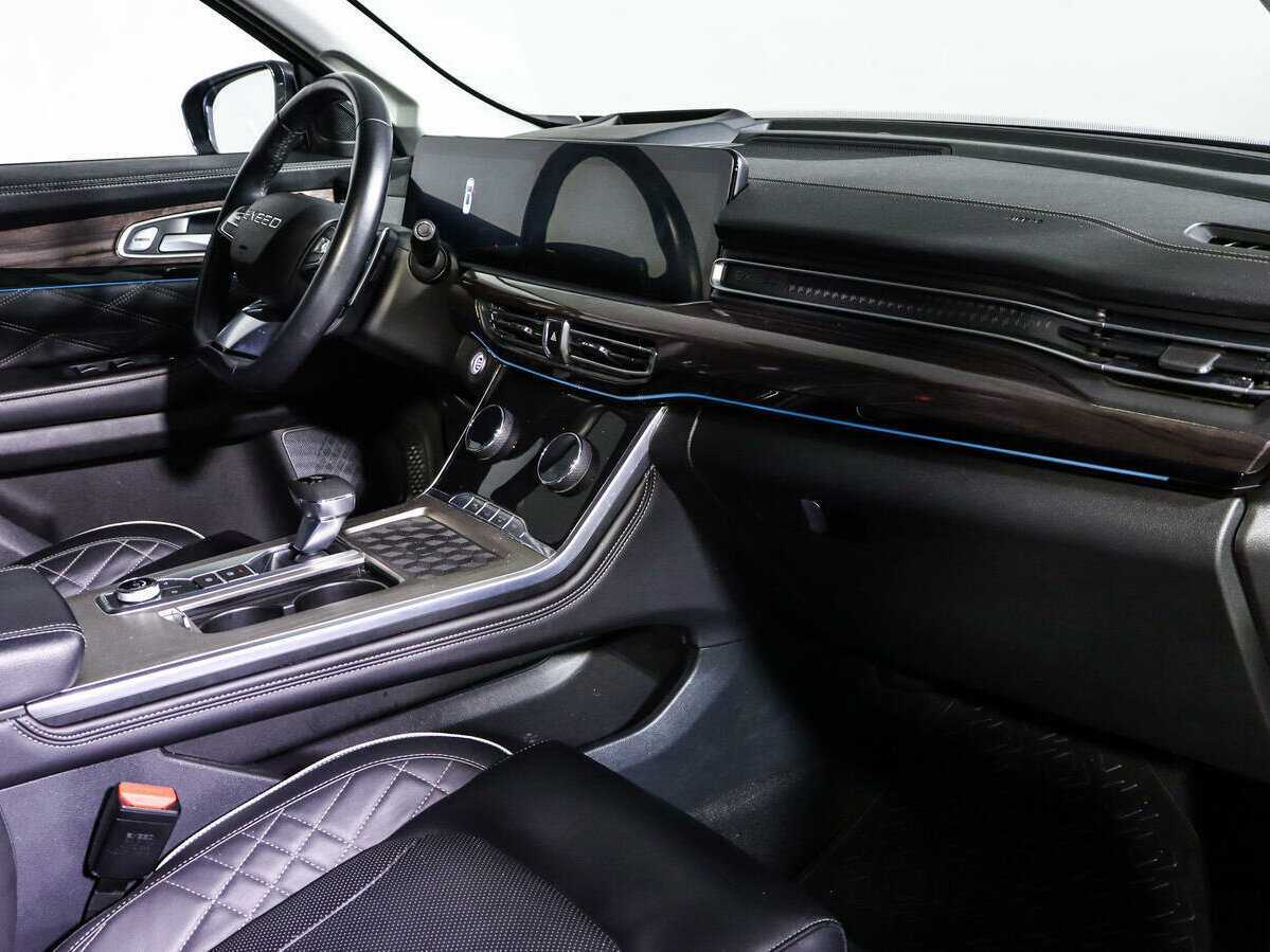 EXEED VX с пробегом — 2022 год. Фото: #5