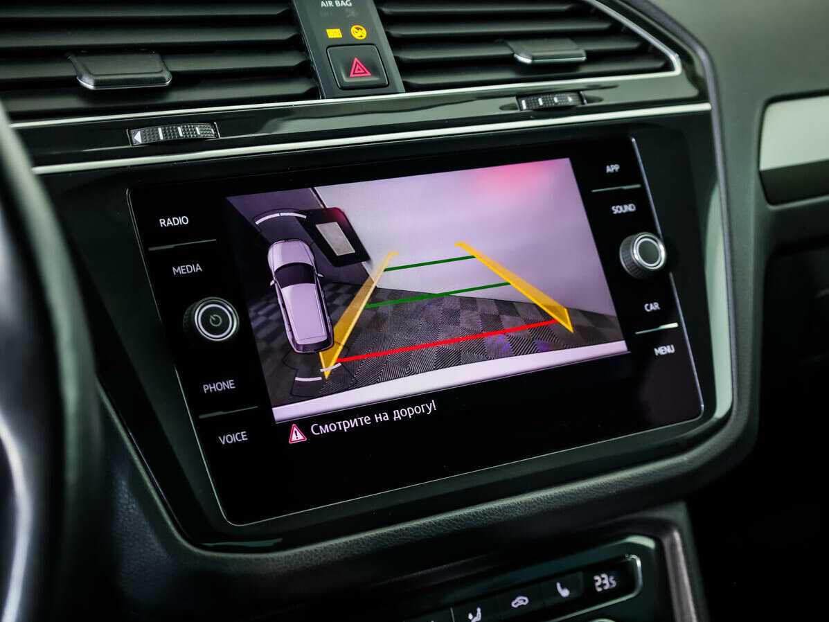 Volkswagen Tiguan с пробегом — 2019 год. Фото: #12