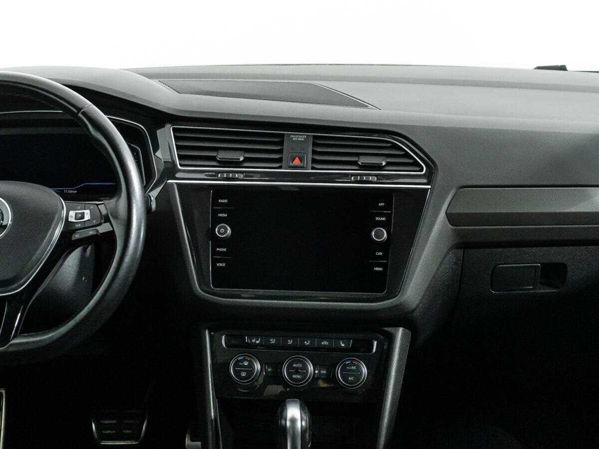 Volkswagen Tiguan с пробегом — 2020 год. Фото: #13