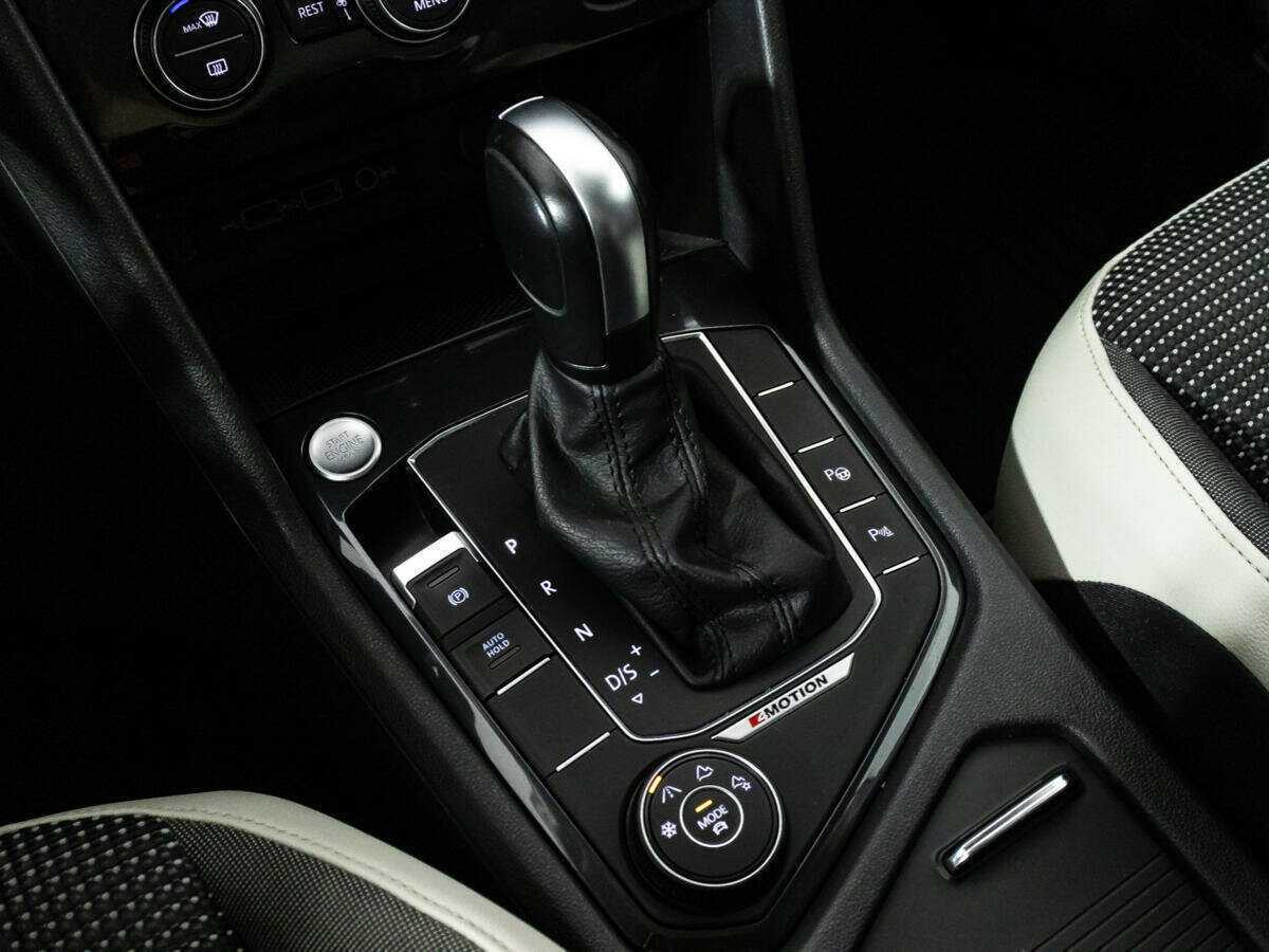 Volkswagen Tiguan с пробегом — 2020 год. Фото: #17