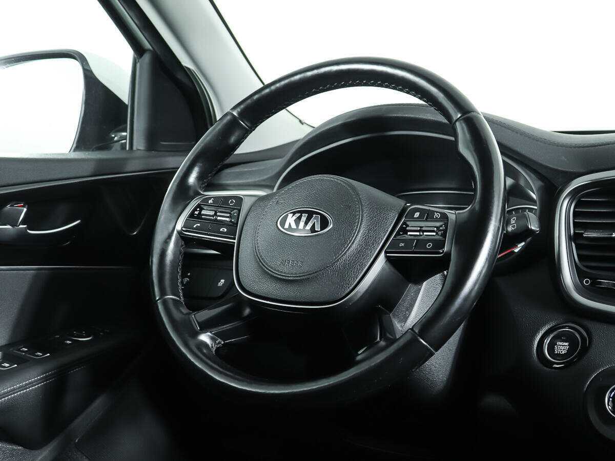 Kia Sorento с пробегом — 2018 год. Фото: #13