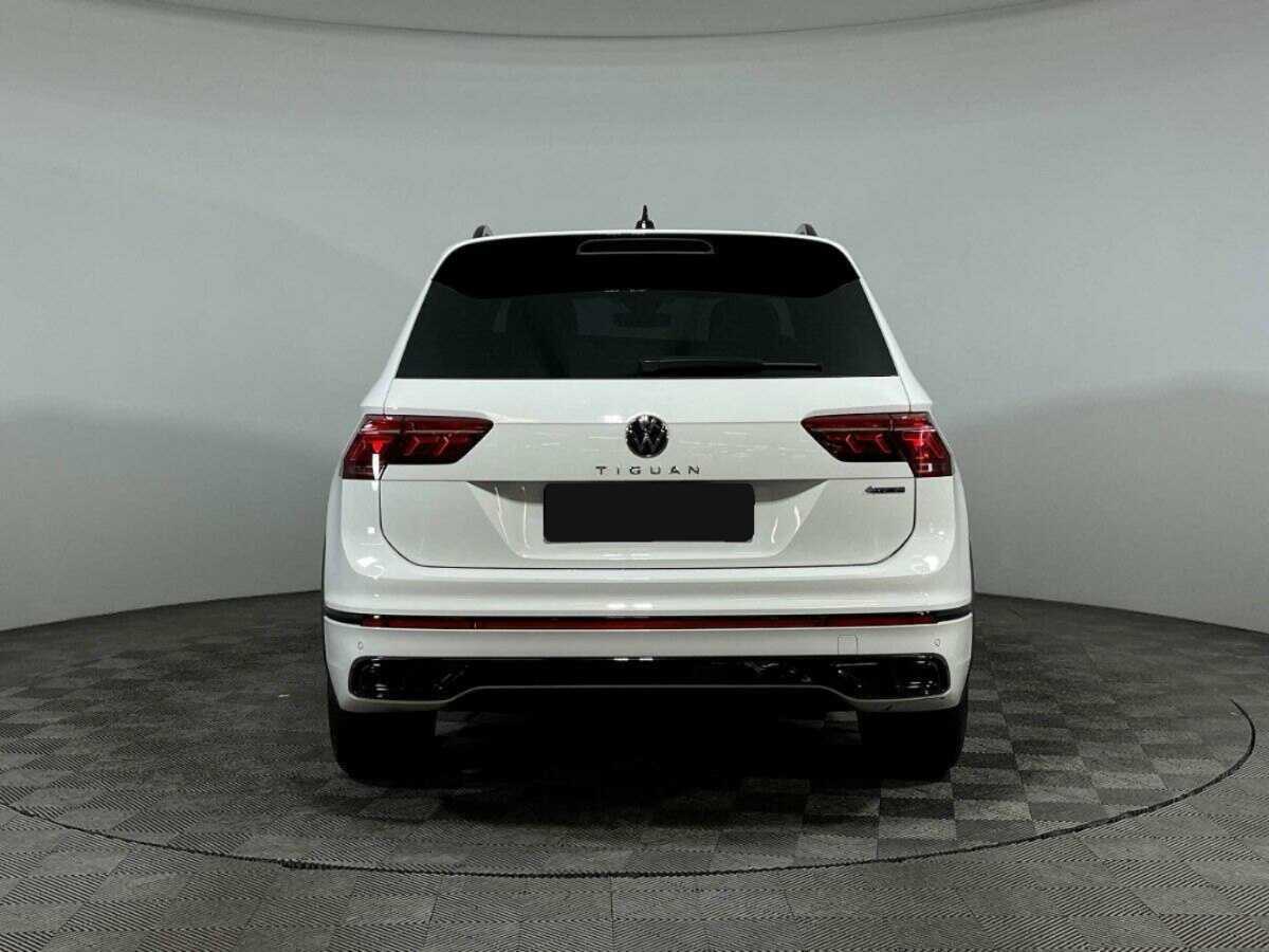 Volkswagen Tiguan с пробегом — 2021 год. Фото: #5