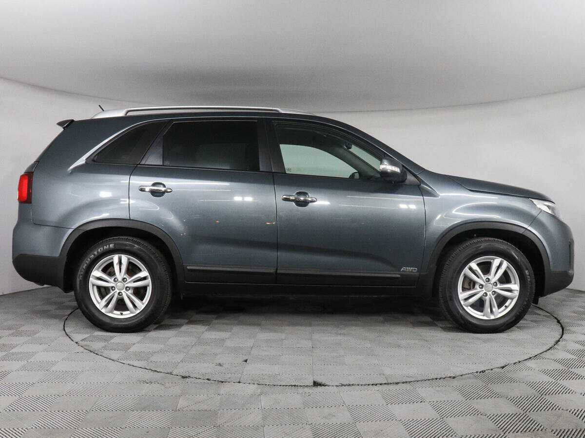 Kia Sorento с пробегом — 2017 год. Фото: #3