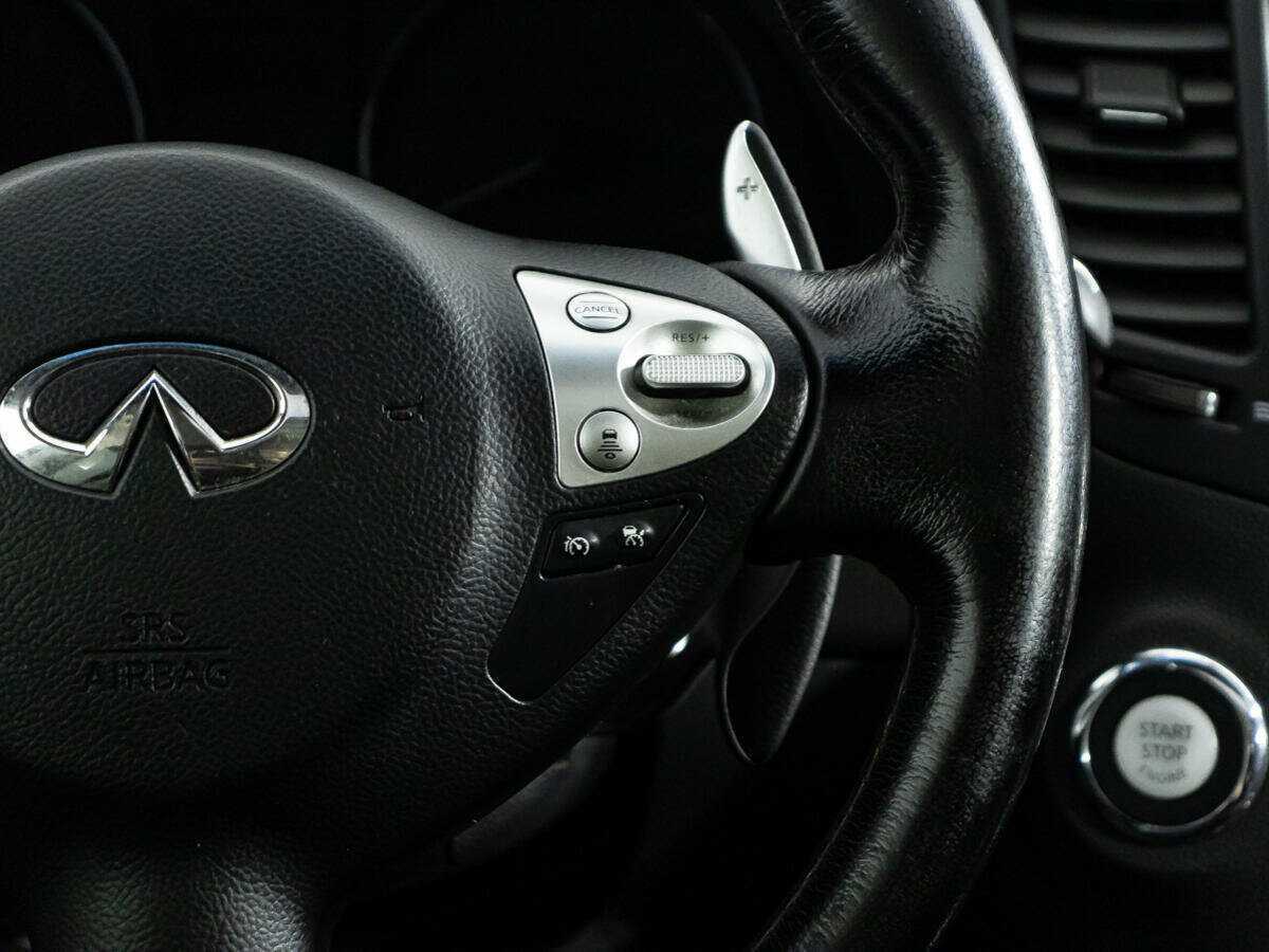 Infiniti FX с пробегом — 2012 год. Фото: #24