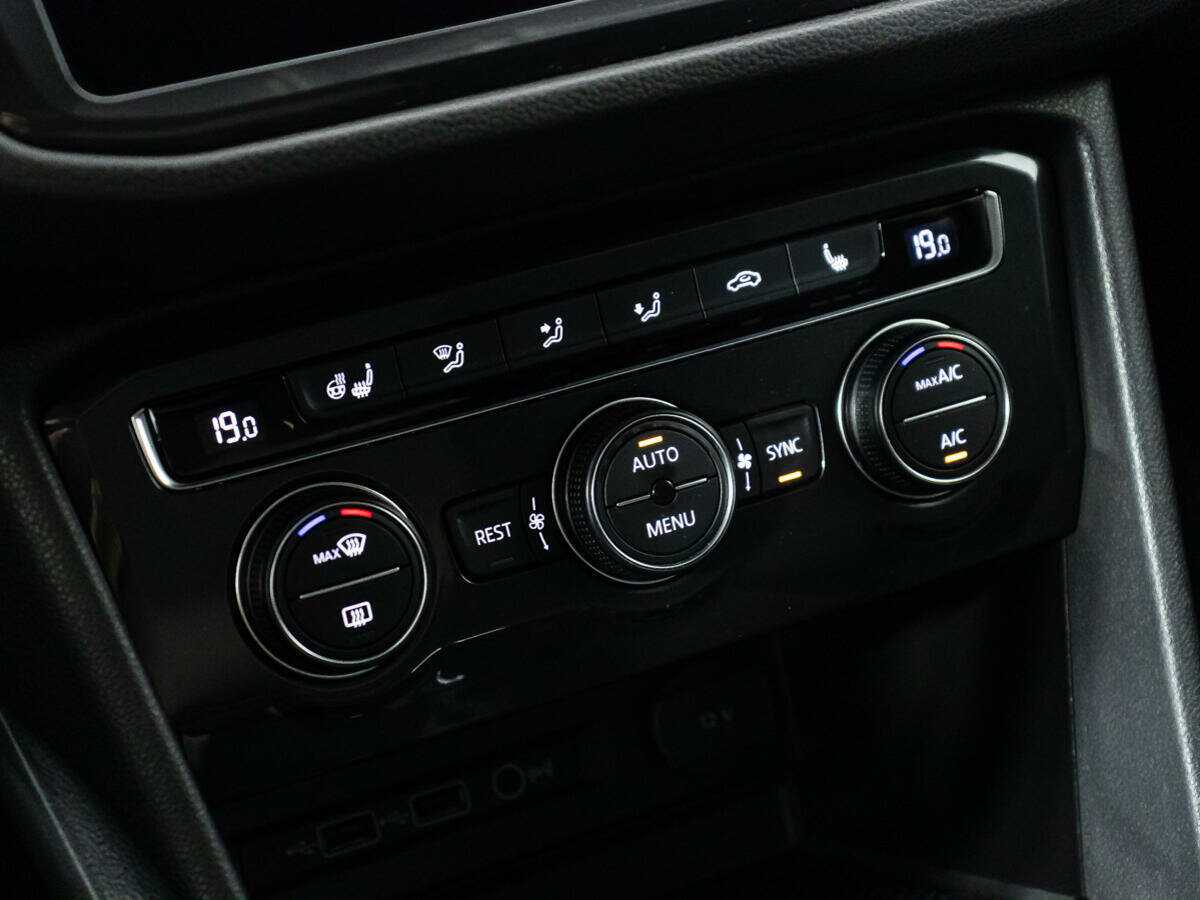 Volkswagen Tiguan с пробегом — 2018 год. Фото: #15