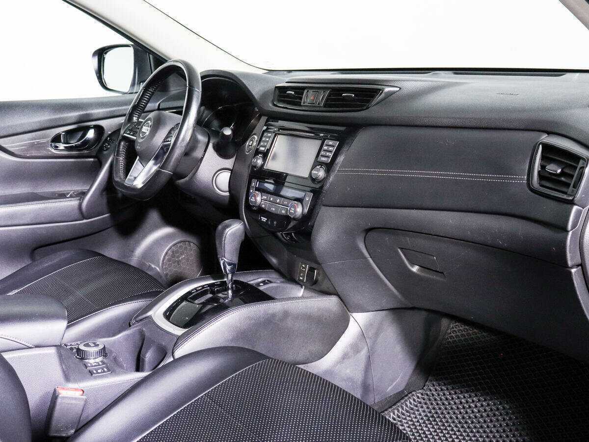 Nissan X-Trail с пробегом — 2018 год. Фото: #8