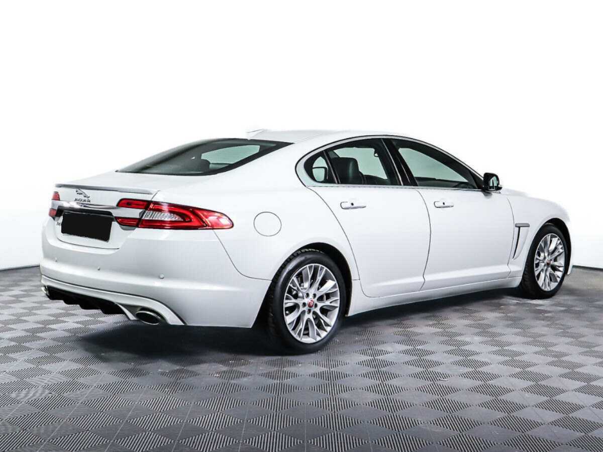 Jaguar XF с пробегом — 2014 год. Фото: #4
