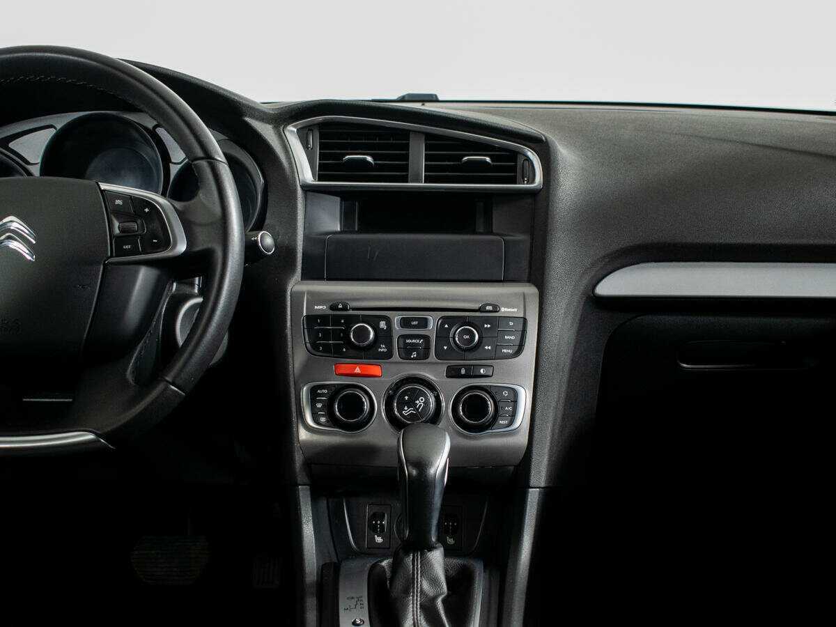 Citroen C4 с пробегом — 2018 год. Фото: #8