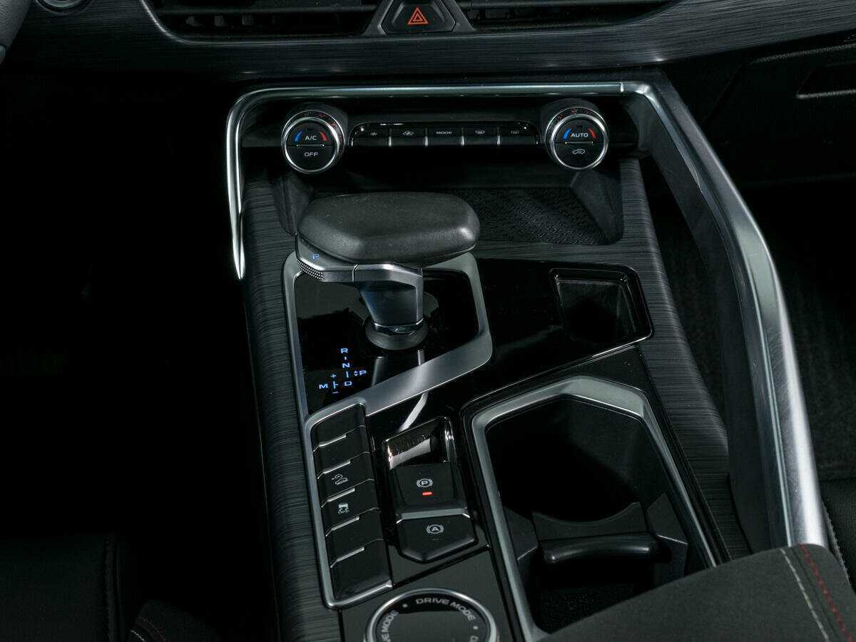 Geely Tugella с пробегом — 2022 год. Фото: #15