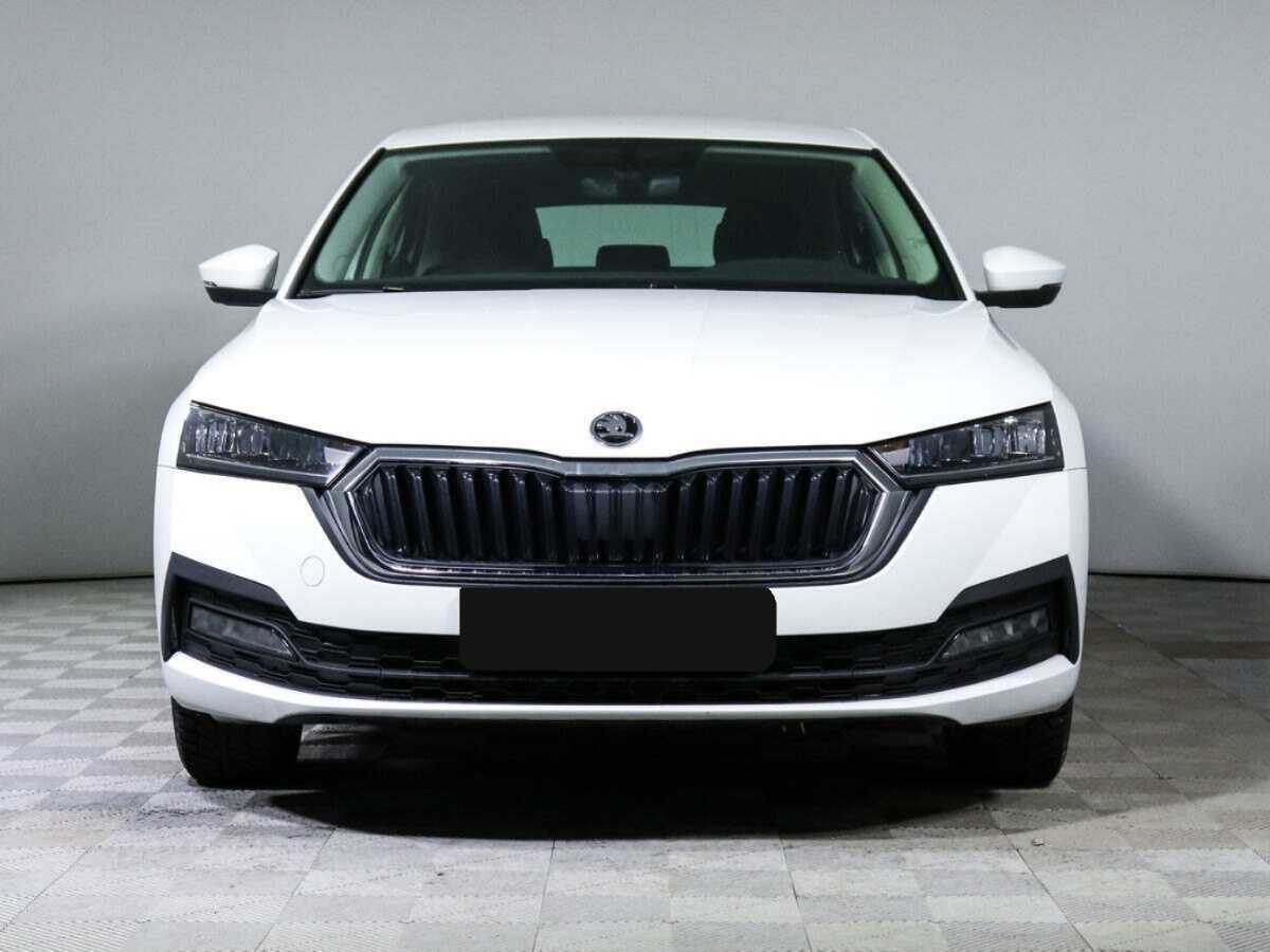 Skoda Octavia с пробегом — 2021 год. Фото: #1